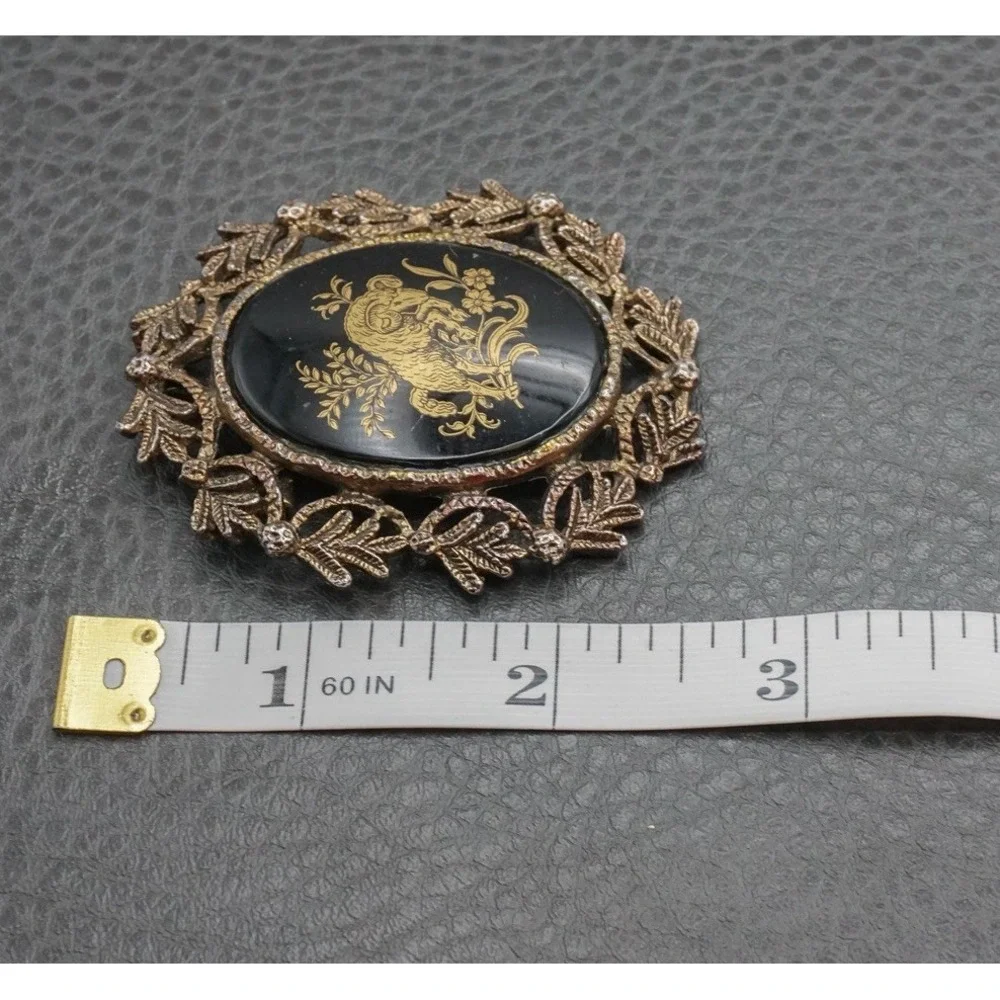 Vintage Aries Zodiac Cameo Ram April May Birthday Convertible Brooch Pendant